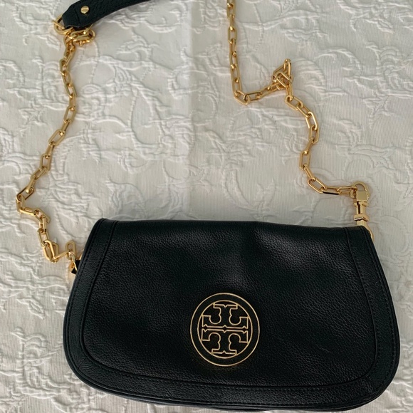 Tory Burch Handbags - Amanda Clutch